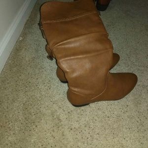 Mid-calf Brown Boots.